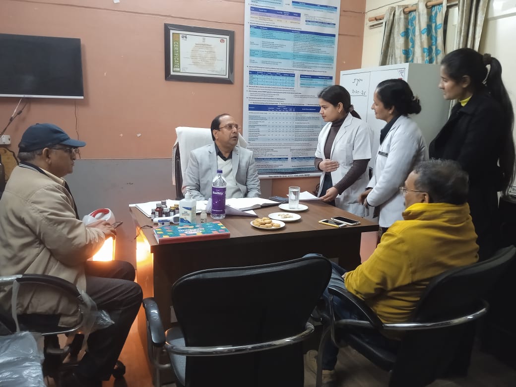 सीएचसी रायपुर के चिकित्सालय भवन का निर्माण तय समय में पूर्ण करें: डॉ. मनोज कुमार शर्मा