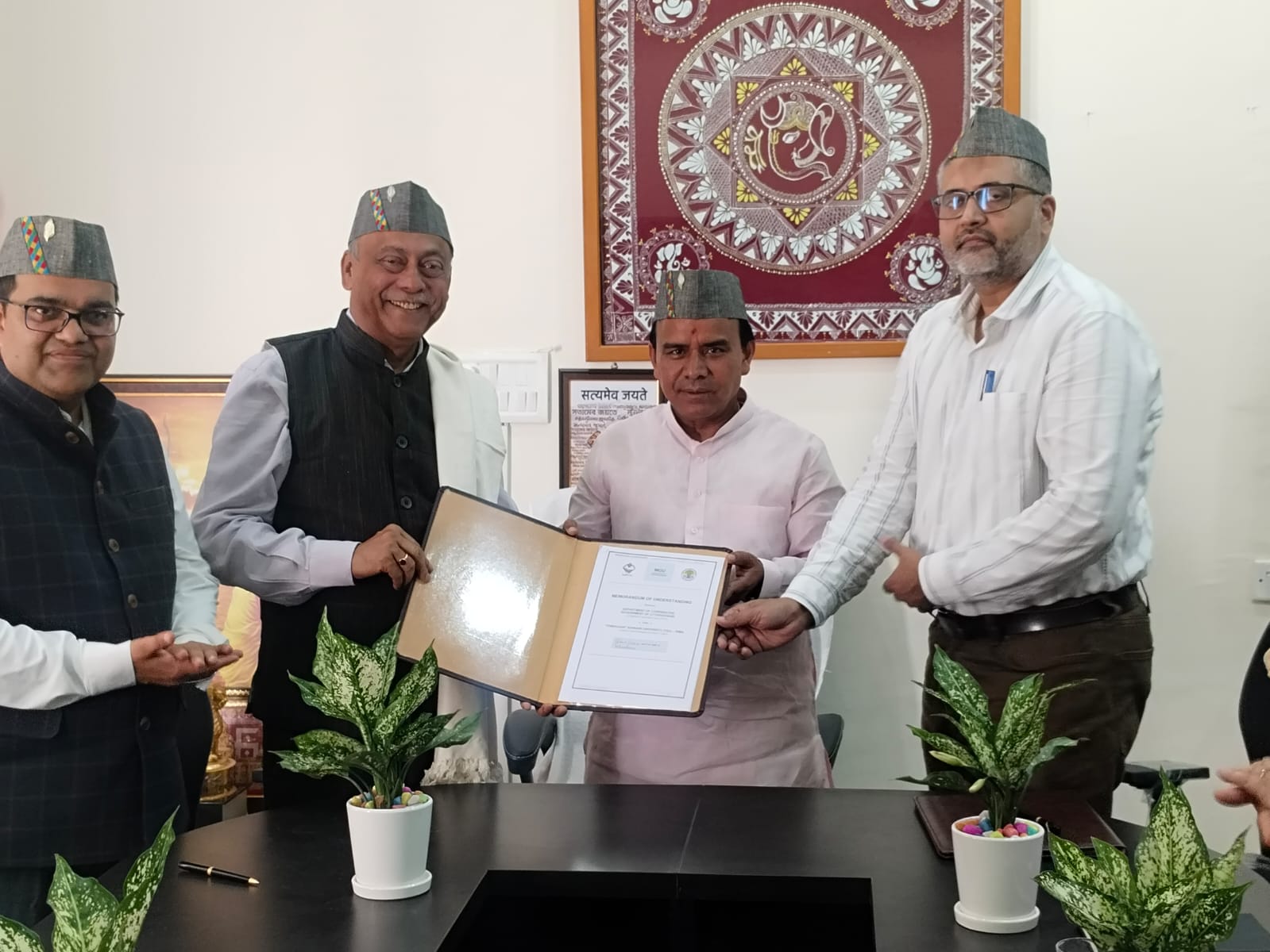 सूबे में स्थापित होगा त्रिभुवन सहकारी विश्वविद्यालय का प्रोजेक्ट मैनेजमेंट यूनिट: डॉ धन सिंह रावत